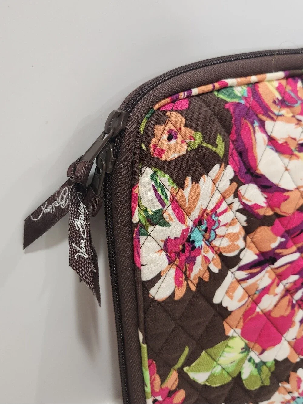 Vera Bradley Retired English Rose Brown Pink Quilted Tech Laptop Sleeve Case - Picture 6 of 11